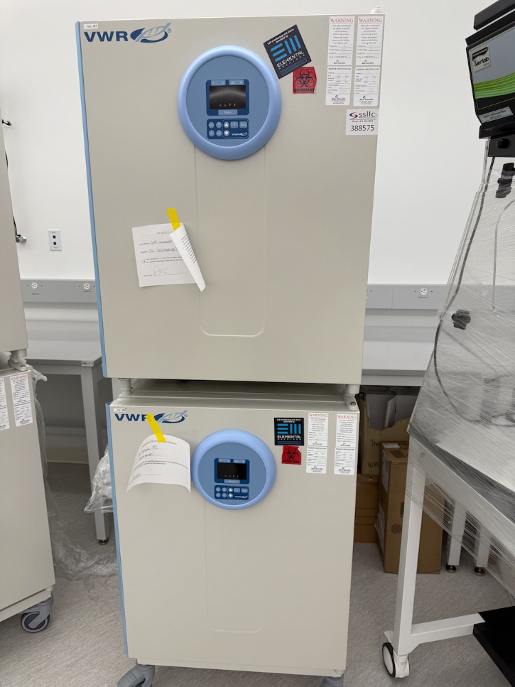 Image of VWR Basic Double Stack CO2 Incubator